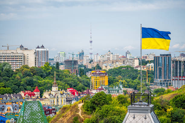 https://www.propiska.com.ua/propiska-v-kieve-onlajn-i-oflajn-ot-legal-center/